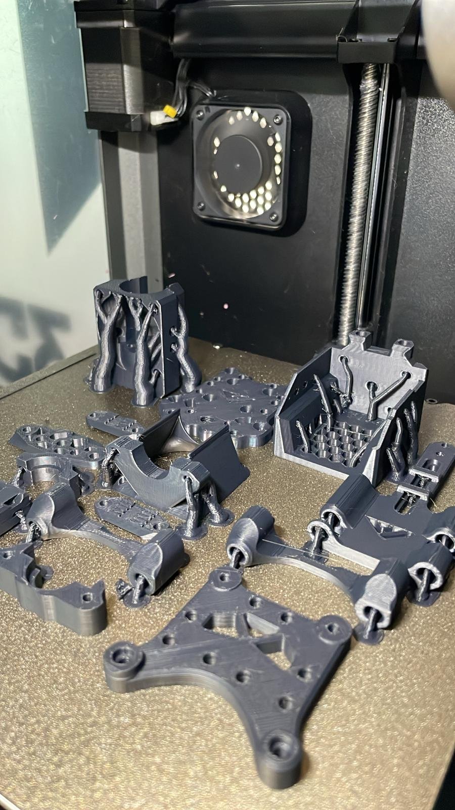 Utillaje y fixture a medida fabricado por impresión 3D para línea de producción